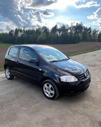 Volkswagen Fox cena 7900 przebieg: 168000, rok produkcji 2009 z Mogilno małe 211